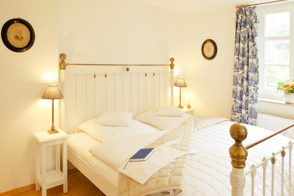 Romantik Hotel Landhaus Baerenmuehle Frankenau Екстериор снимка